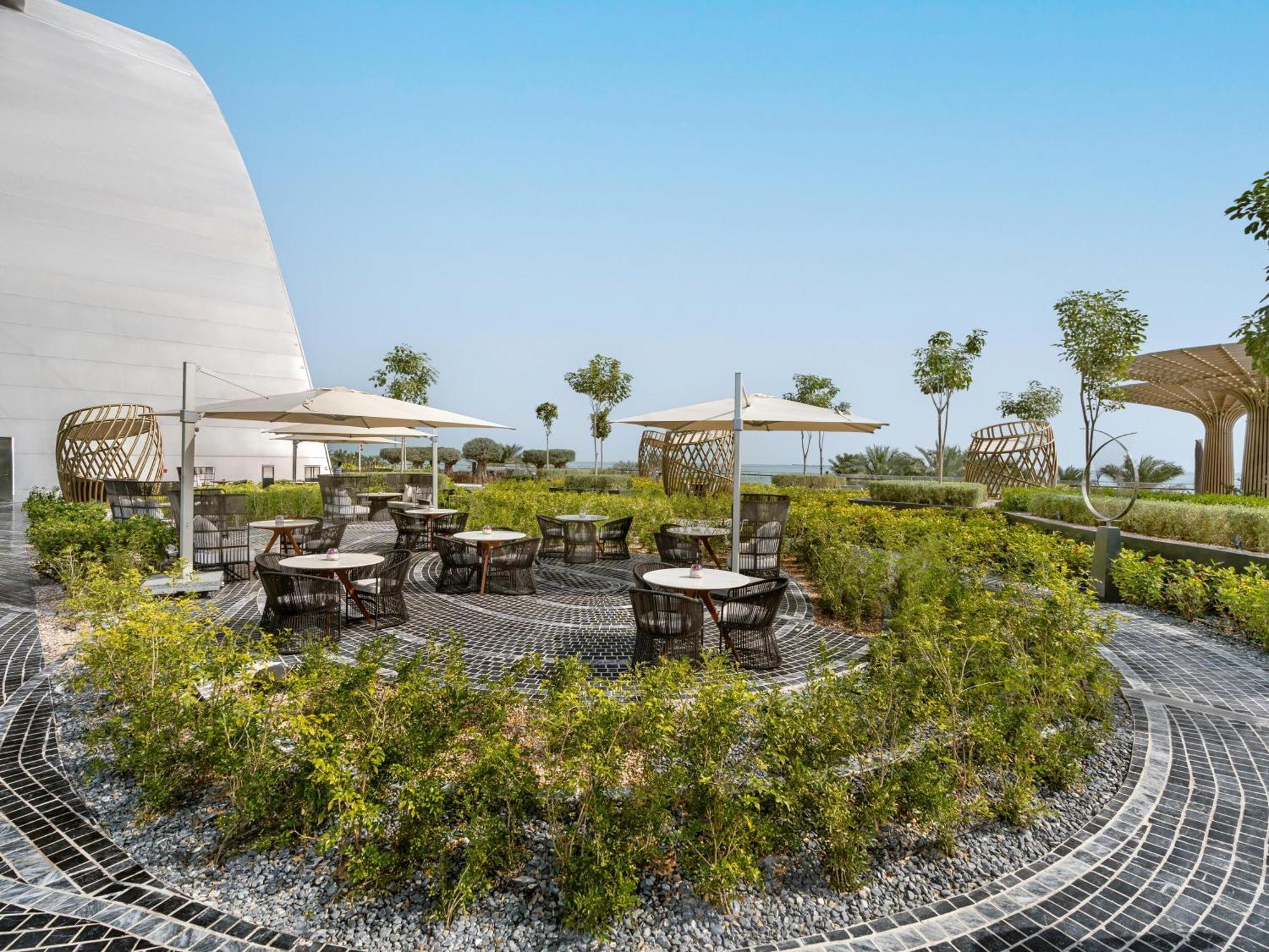 Fairmont Doha Otel Lusail Dış mekan fotoğraf The Sky Garden