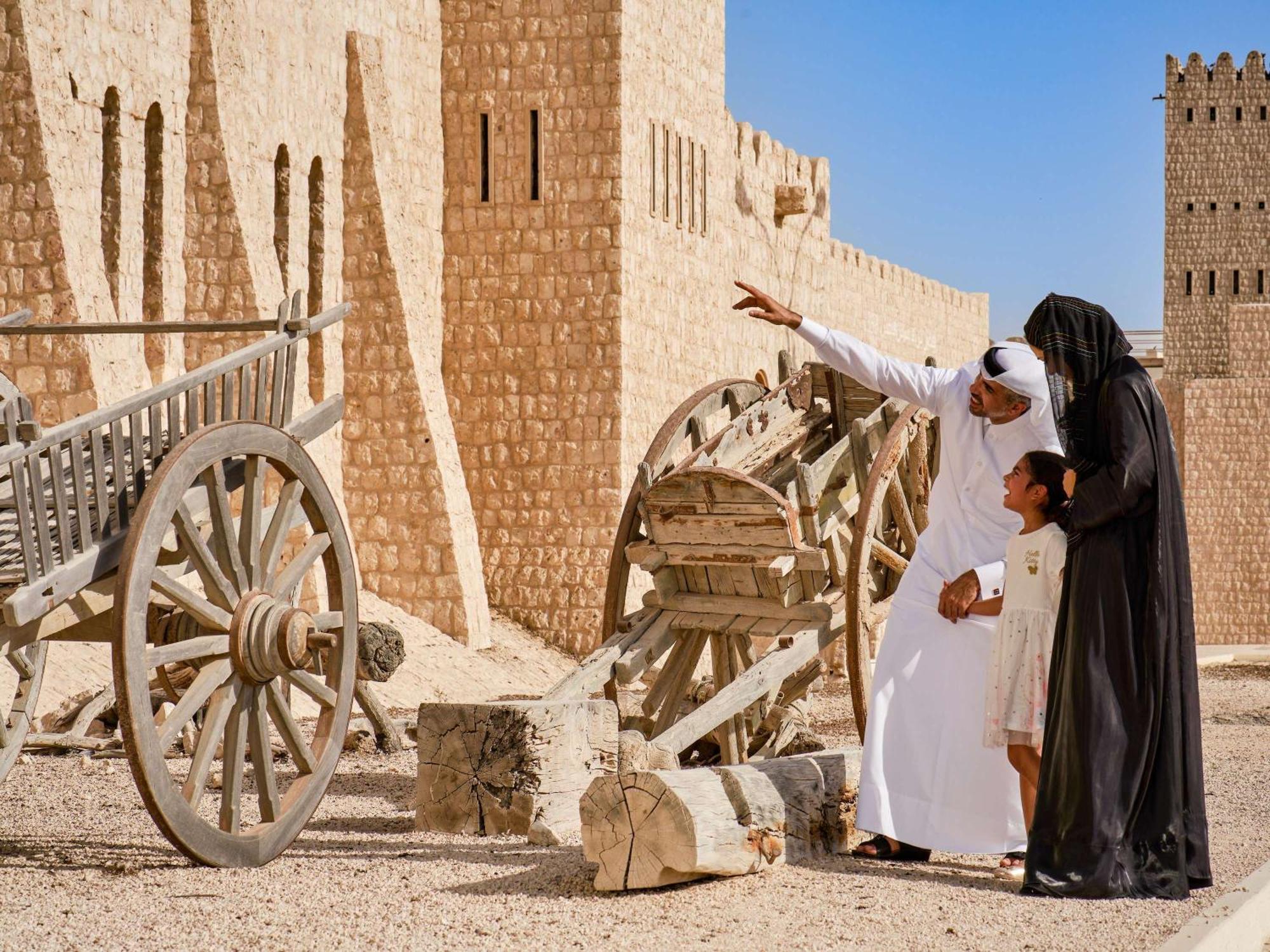 Fairmont Doha Otel Lusail Dış mekan fotoğraf Al Jahili Fort