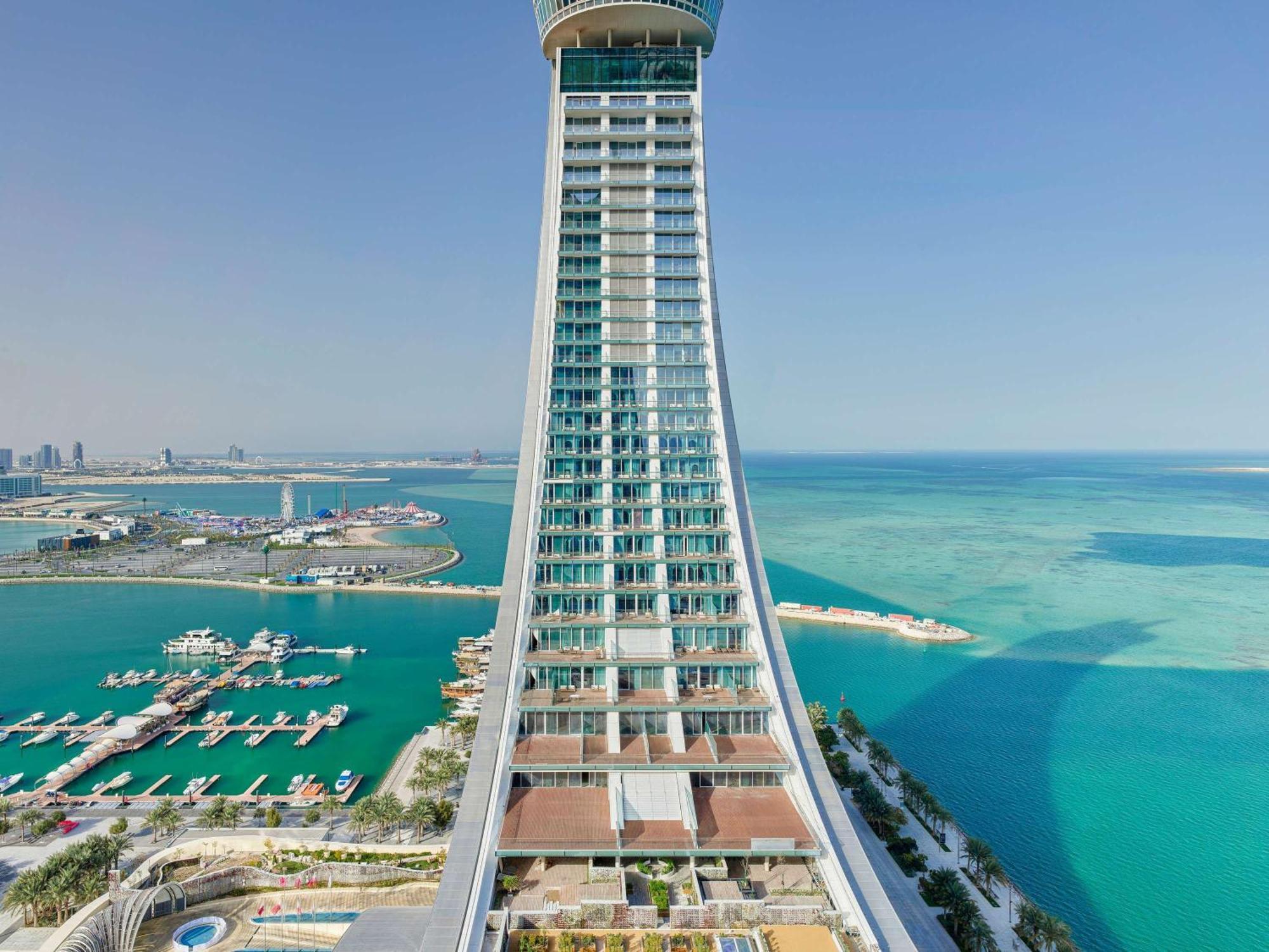 Fairmont Doha Otel Lusail Dış mekan fotoğraf The hotel in 2016