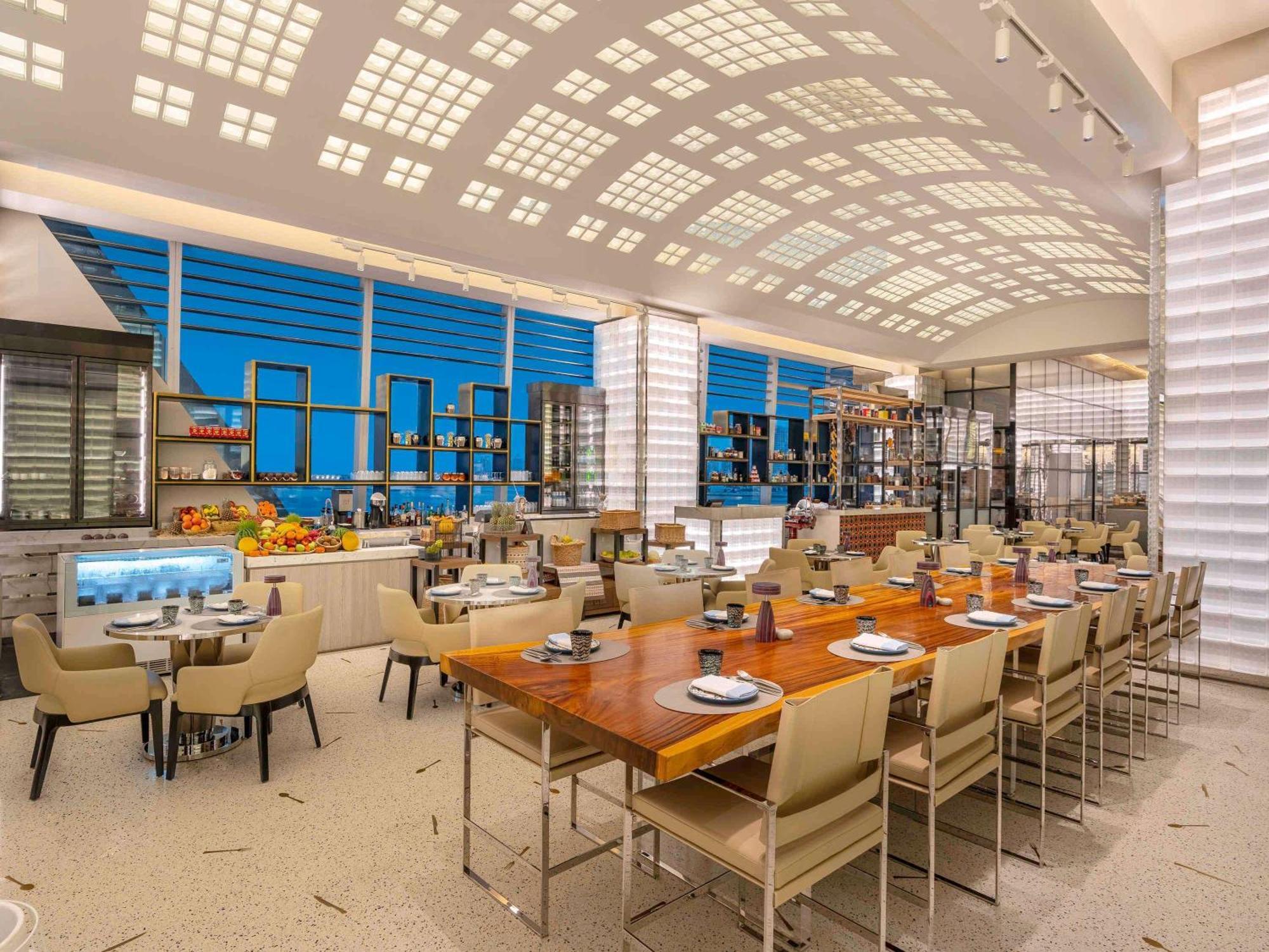 Fairmont Doha Otel Lusail Dış mekan fotoğraf The restaurant