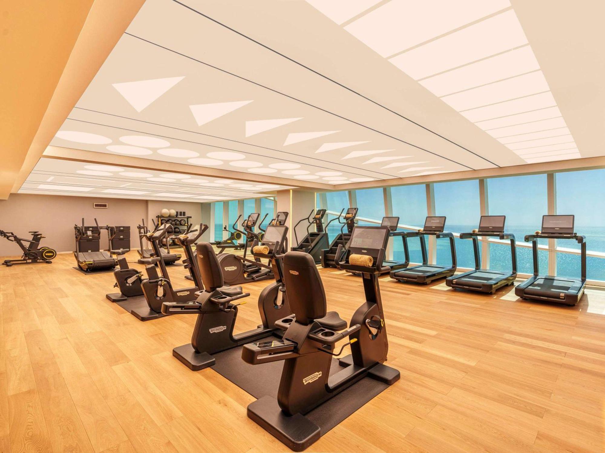 Fairmont Doha Otel Lusail Dış mekan fotoğraf The gym at the Westin Maldives